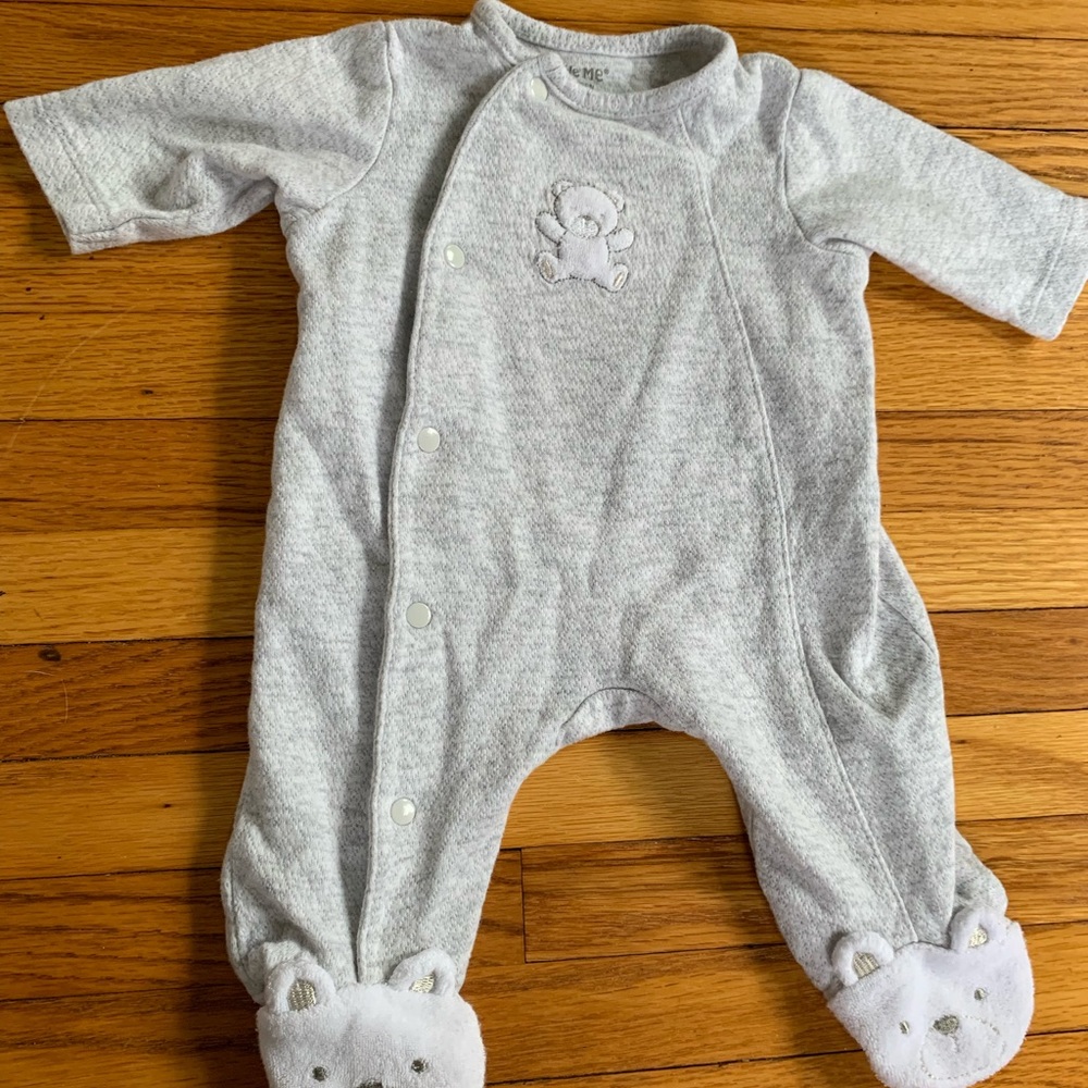 Little Me bear footed sleeper EUC NB